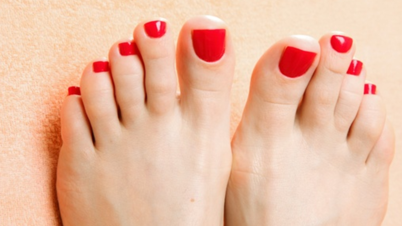 How Should The Device For Laser Treatment of Nail Fungus Be Used?